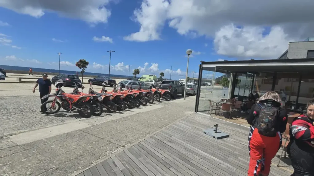 Adventure Express, tour de enduro de três dias em Portugal
