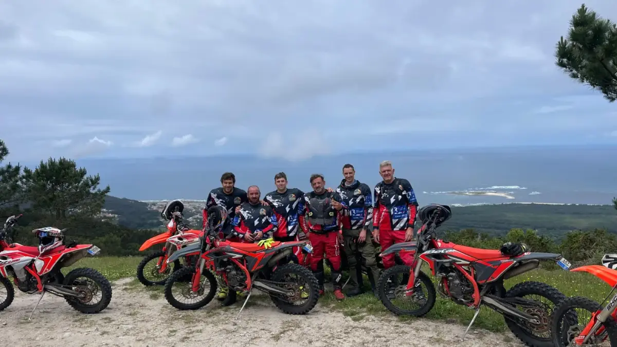 Prepare for an enduro tour in Portugal — riders before departure